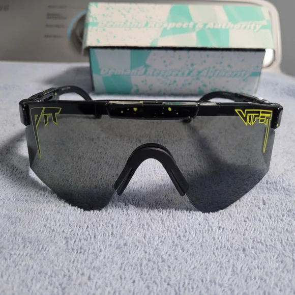 Pit Viper Sunglasses - Picture 3 of 6
